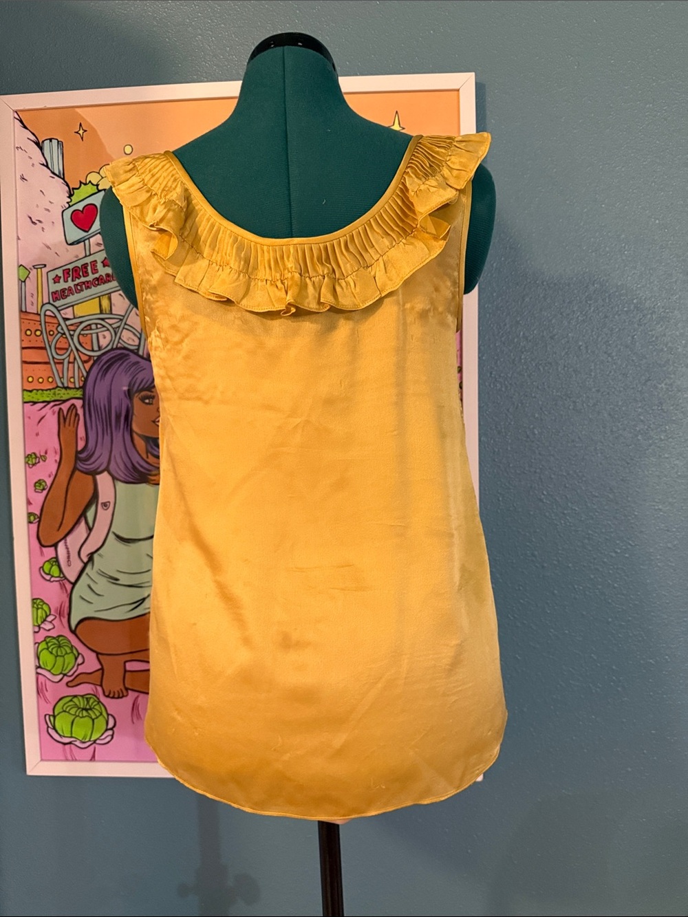 J.Crew 100% Silk Pleated Ruffle Neck Tank Top Gold - Picture 2 of 2